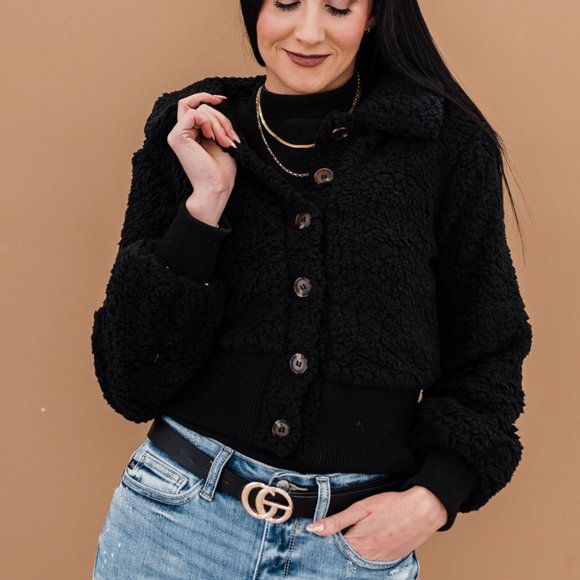 Button Down Ribbed Trim Sherpa Jacket (black) - Picture 6 of 6